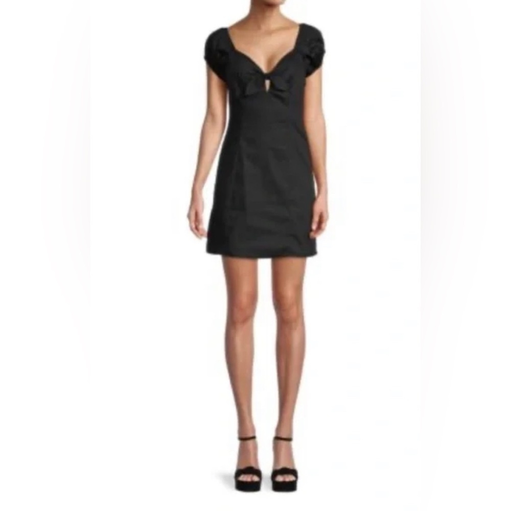 Nwot Socialite Size XS Dress‎